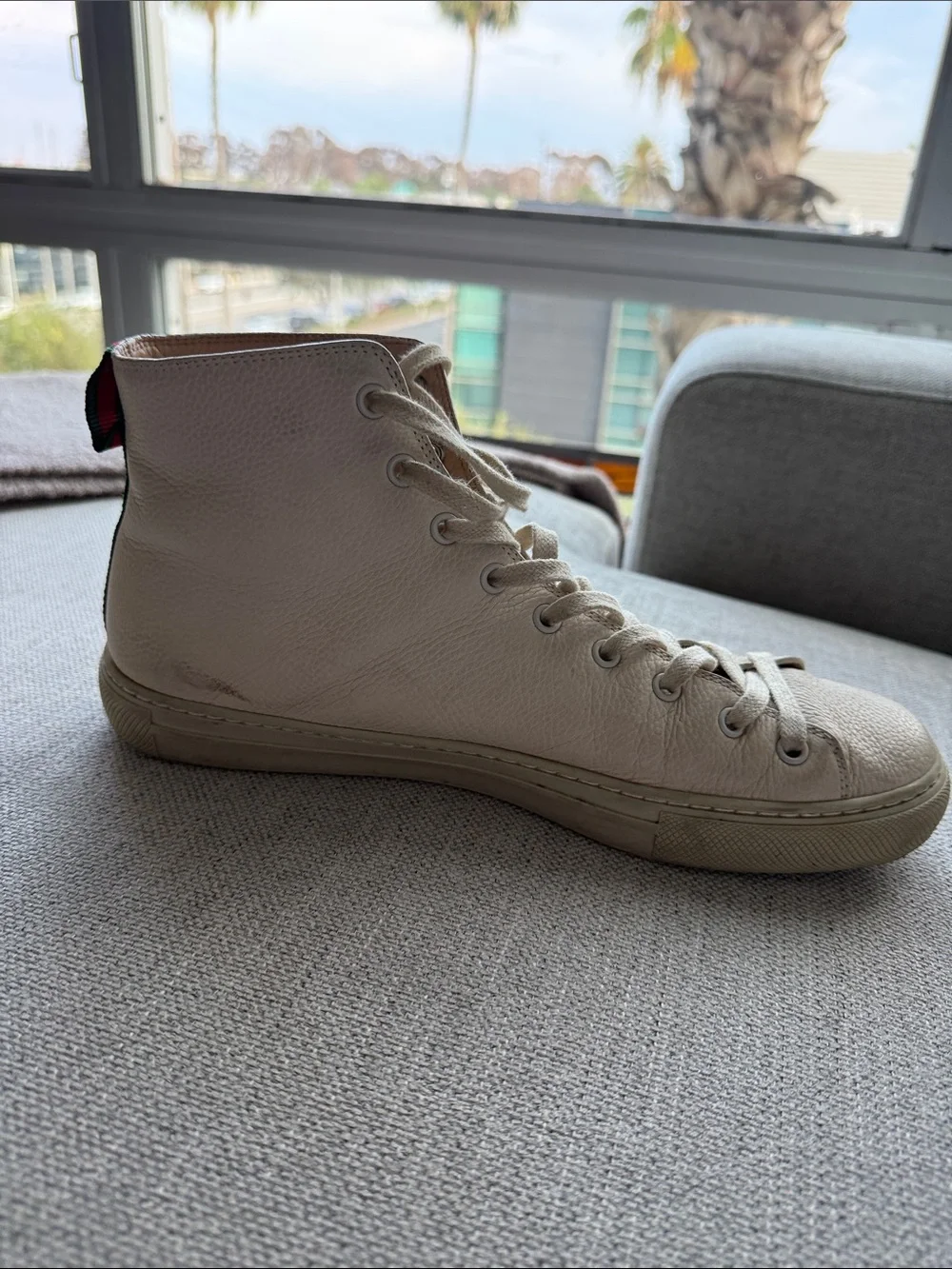 Gucci High-Top Leather Sneakers in Off-White with Tiger Embroidery